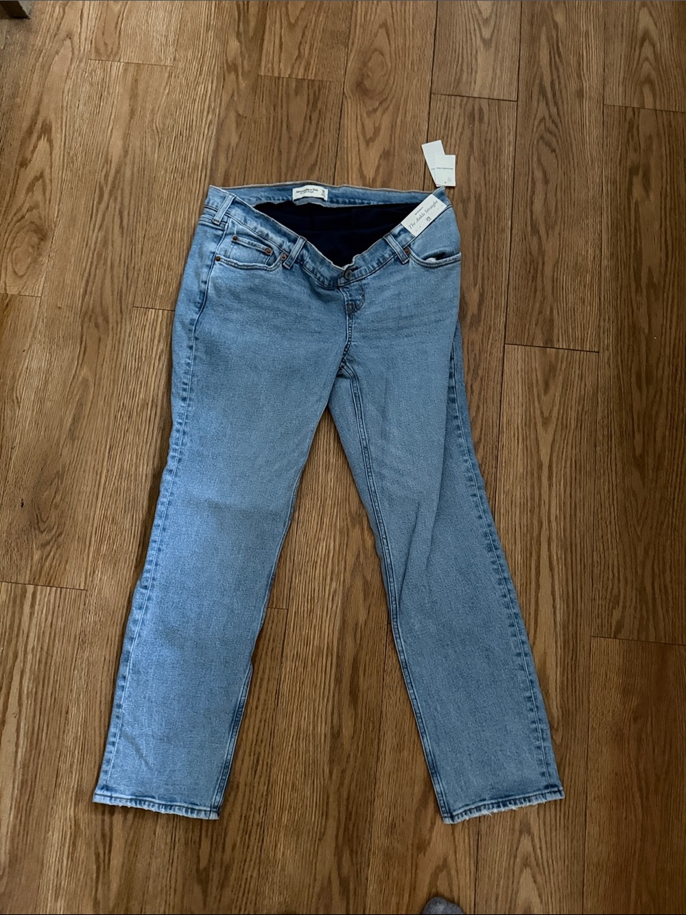 Abercrombie maternity ankle straight jeans